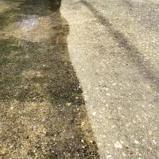 Professional-Driveway-Cleaning-Performed-in-Orlando-Florida 1